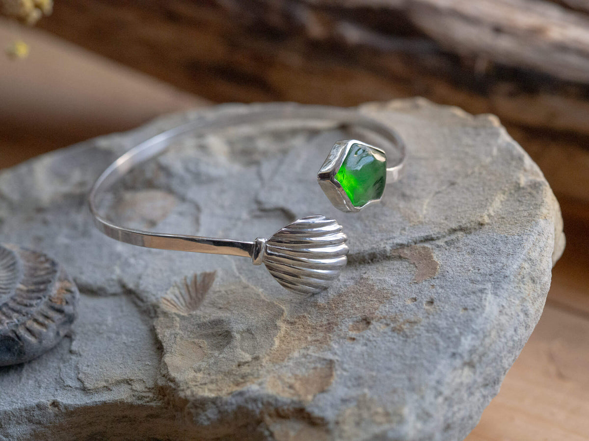 One-of-a-Kind Sterling Silver Scallop Shell & Green Sea Glass Bangle - Sippi Jewellery handcrafted piece, view 3