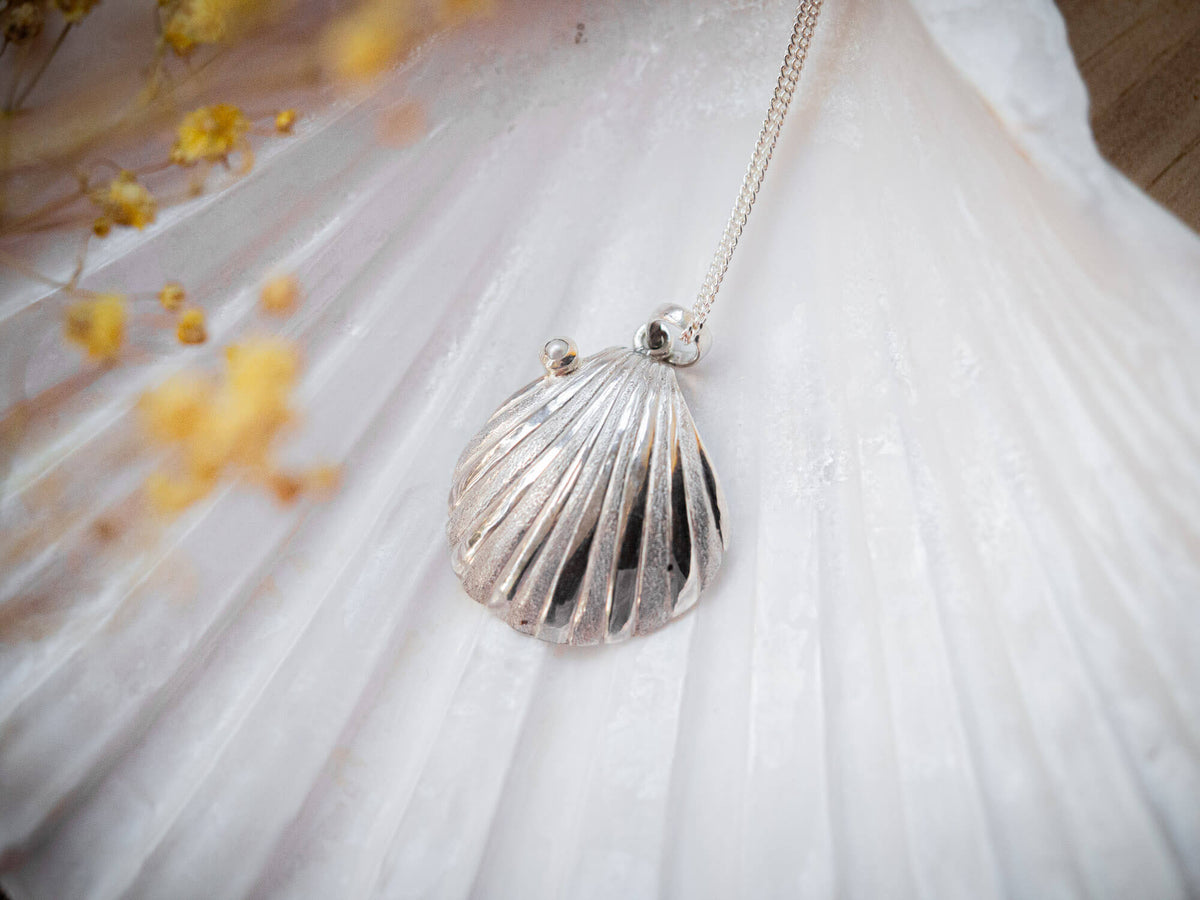 Sterling Silver Scallop Shell and Pearl Necklace - Sippi Jewellery handcrafted piece