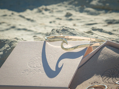 Ocean Wave Bangle