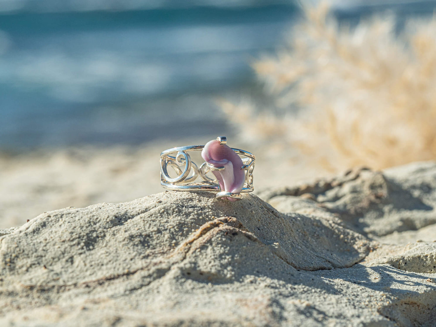 Sterling silver unique Pink seashell ring