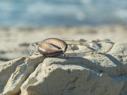Unique Adjustable Cowrie Seashell Bangle