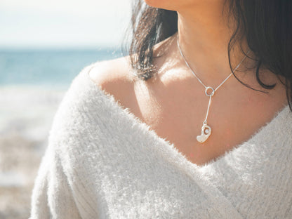 Unique Seashell & pearl pendant necklace